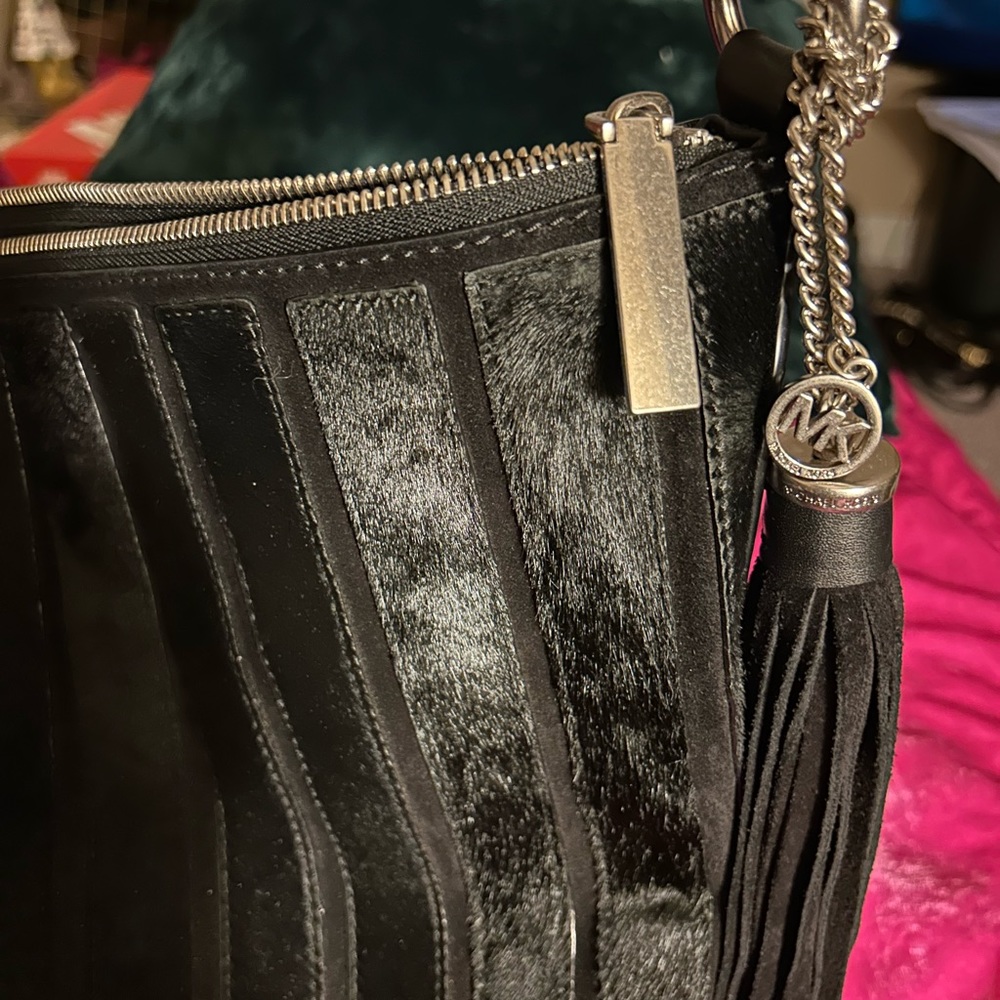 Michael Kors pony hair large bucket bag - Picture 2 of 8